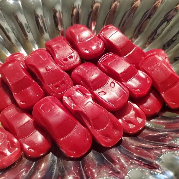 First Date ❤️12 Car Wax Melts Handmade Gift Box - Picture 2 of 10